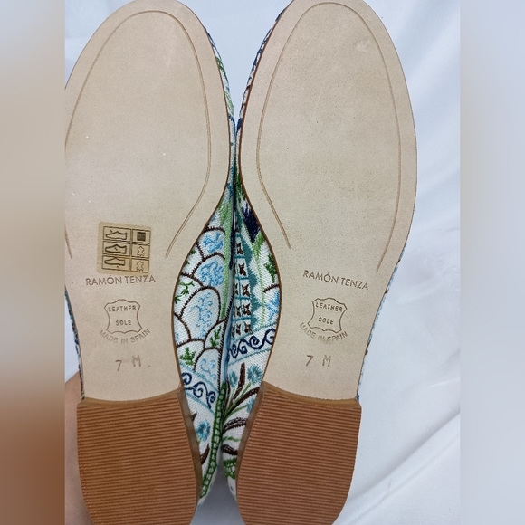 NEW RAMON TENZA Boho Multicolor Embroidered Women's Loafers (#867) - Picture 6 of 6